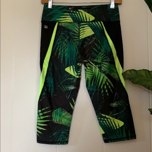 🌴 Tropical Palm tree yoga leggings XS Fabletics - Picture 3 of 7
